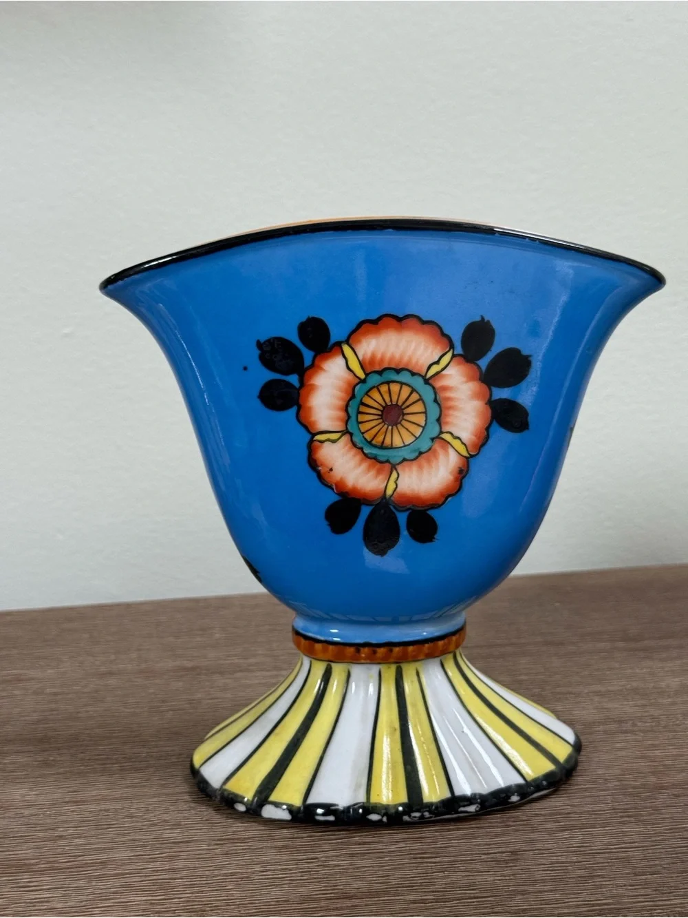 Vintage Sakuraware Japan Hand Painted Footed Fan Vase